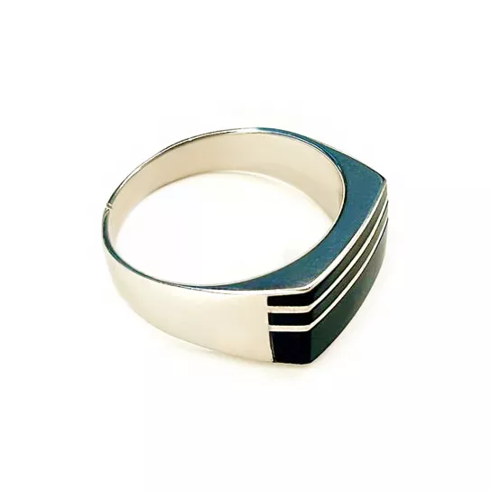 Кольцо-печатка из серебра